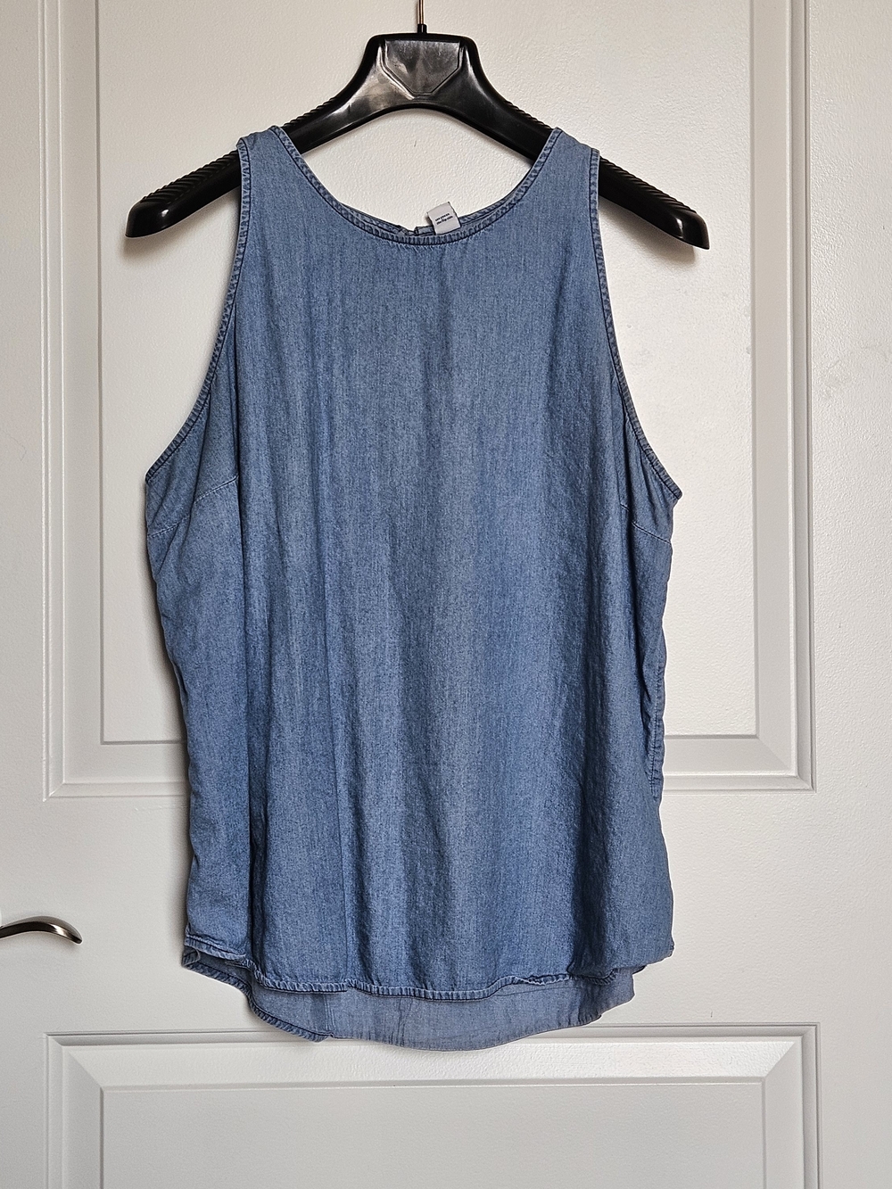 Old Navy Women's XL Light Denim-Style Sleeveless Tank Top